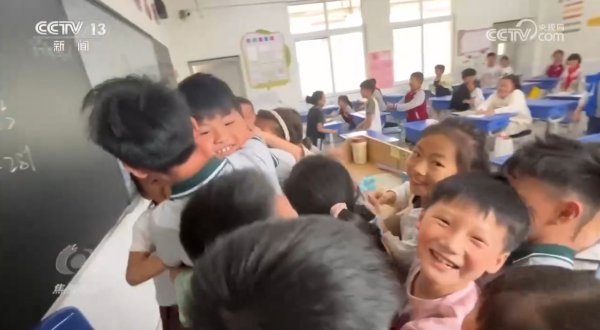 瑶鸿配资 焦点访谈｜分数之外，如何守护青少年身心健康？_大皖新闻 | 安徽网